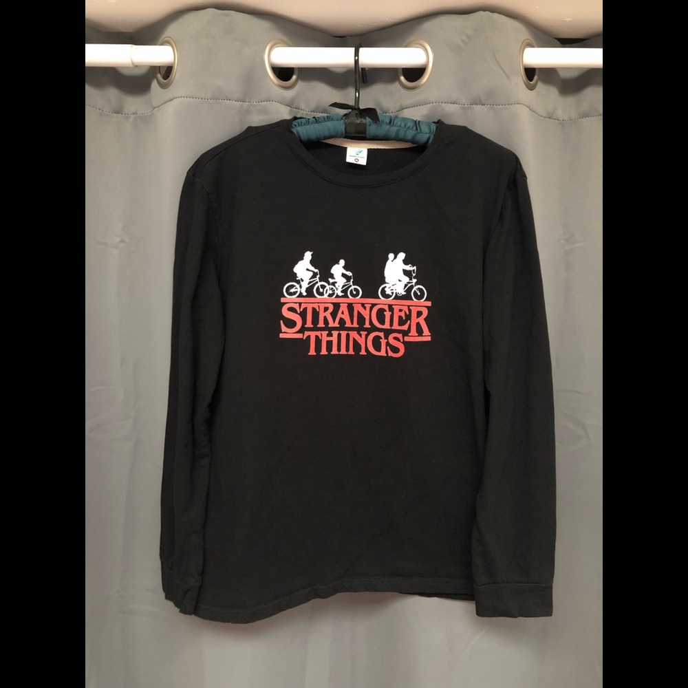 New With Out Tags 🤩 “Stranger Things” Boys Long Sleeve Shirt